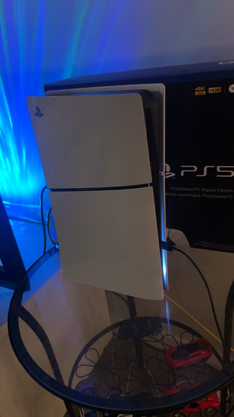 BRAND NEW PS5 slim digital 1TB with controller charger station