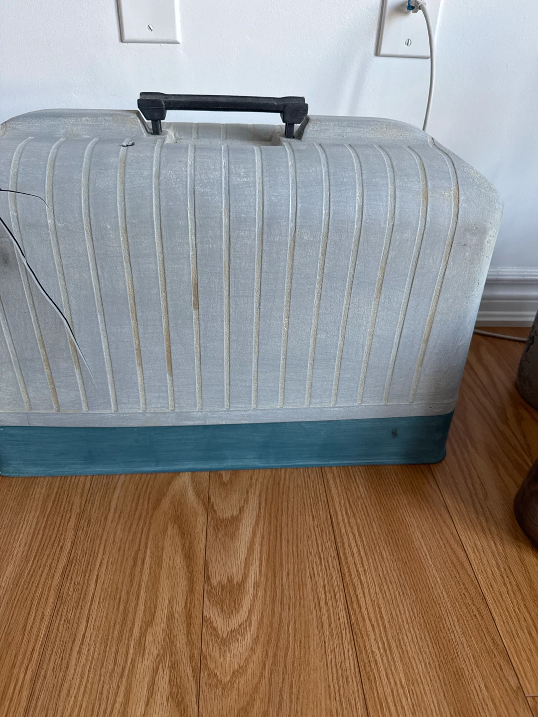 Vintage Dawn Sewing Machine with Case