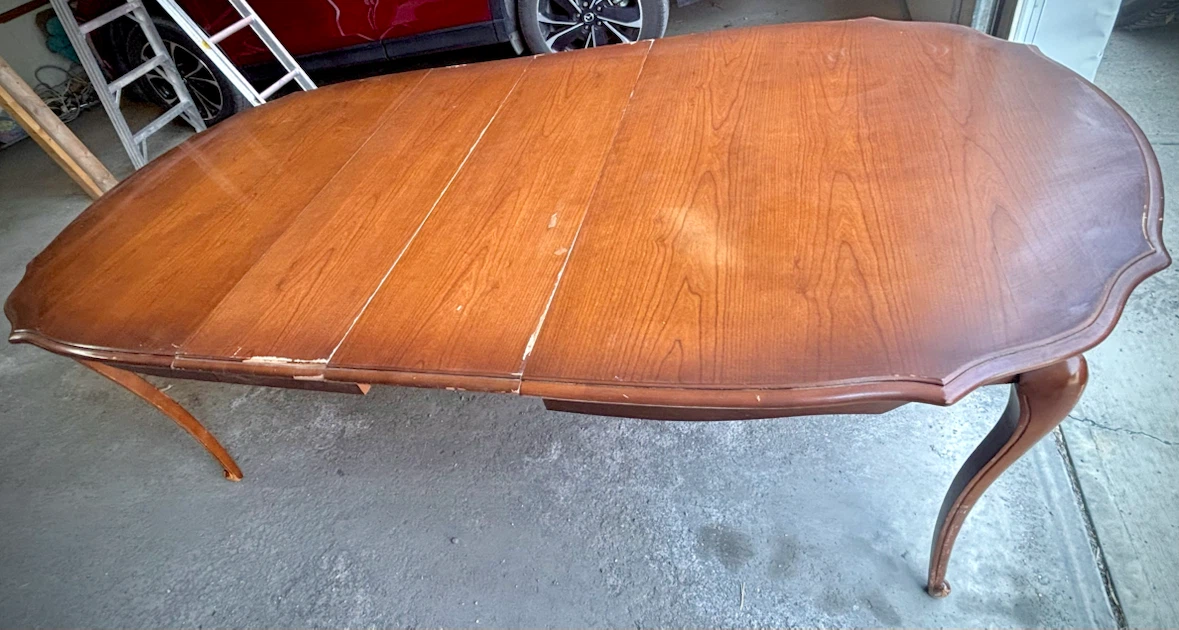Vintage 1961 French Provincial Extension Dining Table - photo 3