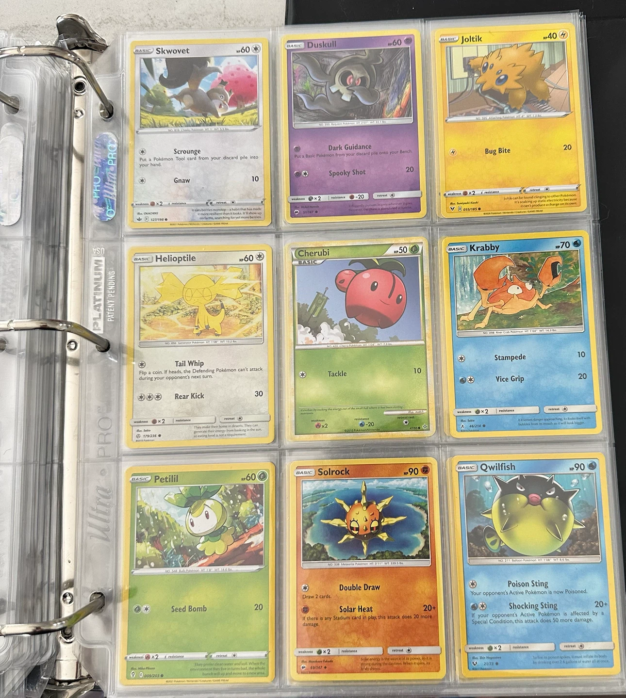 Massive Assorted Pokémon Trading Cards Mint Condition - photo 3