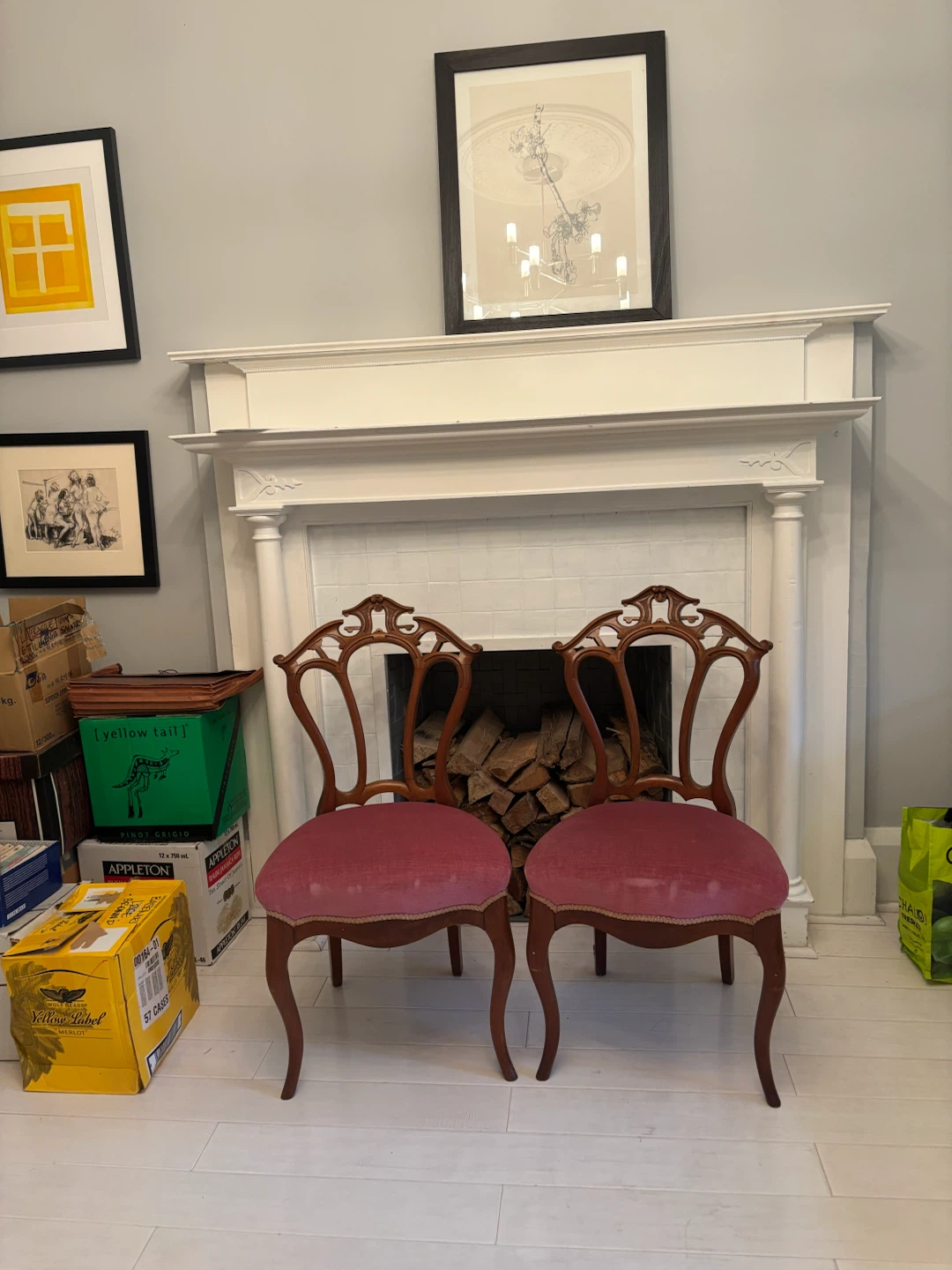 Set of Queen Anne replica chairs with velvet seats. - photo 2