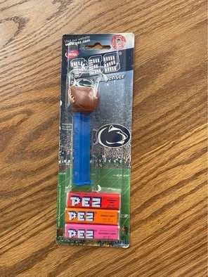 PEZ Dispenser with Candy - Penn State Football