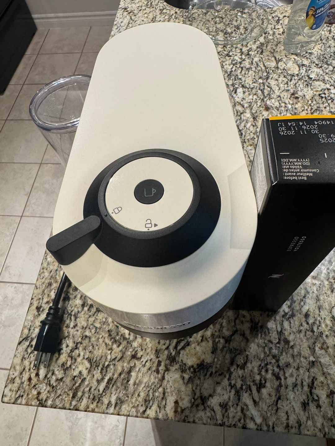 Nespresso VertuoPlus Coffee Machine - photo 2