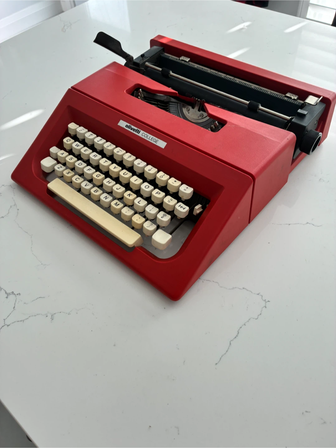Vintage Red Olivetti College Manual Typewriter – Tested