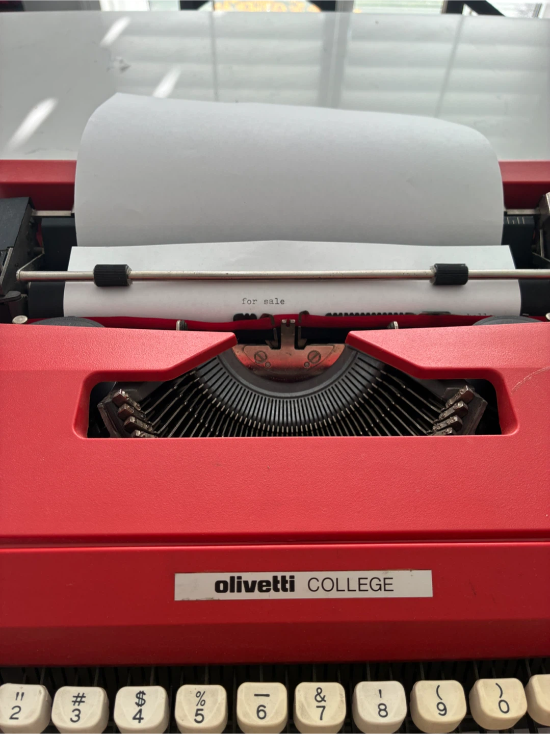 Vintage Red Olivetti College Manual Typewriter – Tested - photo 5