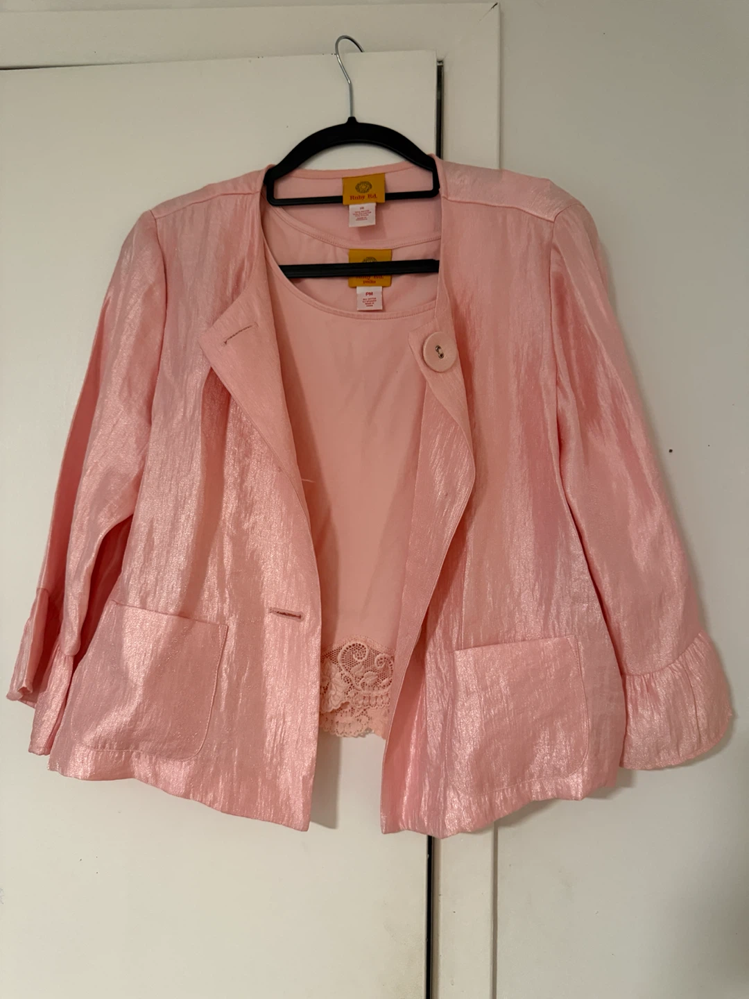 Ruby Rd. Petite Pink Blazer and Top Set Size PM