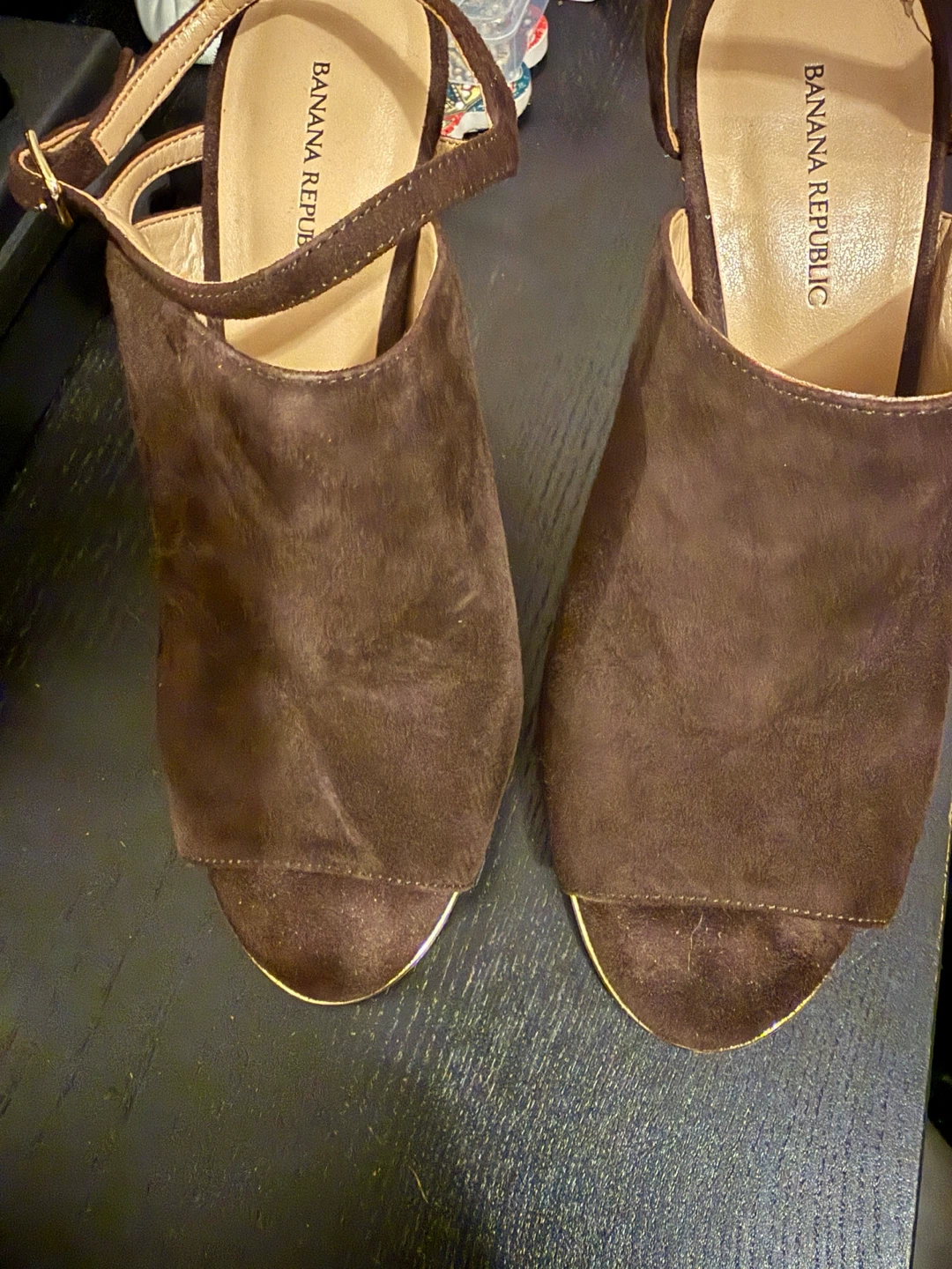 Banana Republic Brown Suede Heeled Sandals Size 7 - photo 4