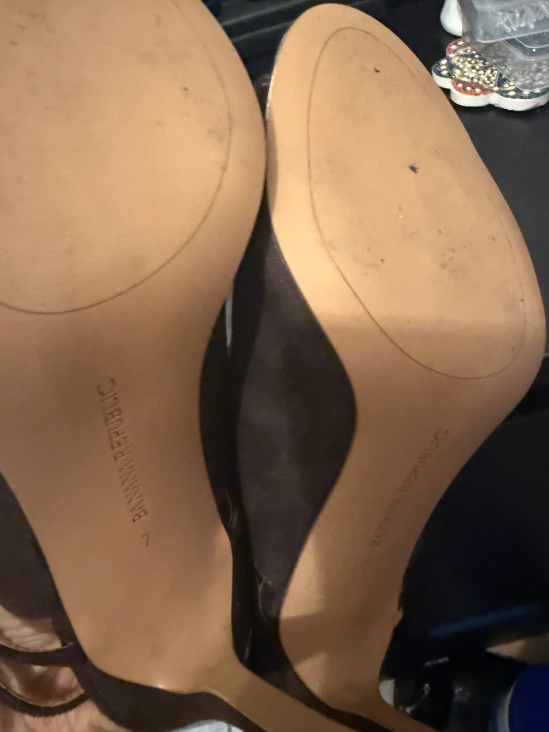 Banana Republic Brown Suede Heeled Sandals Size 7 - photo 5