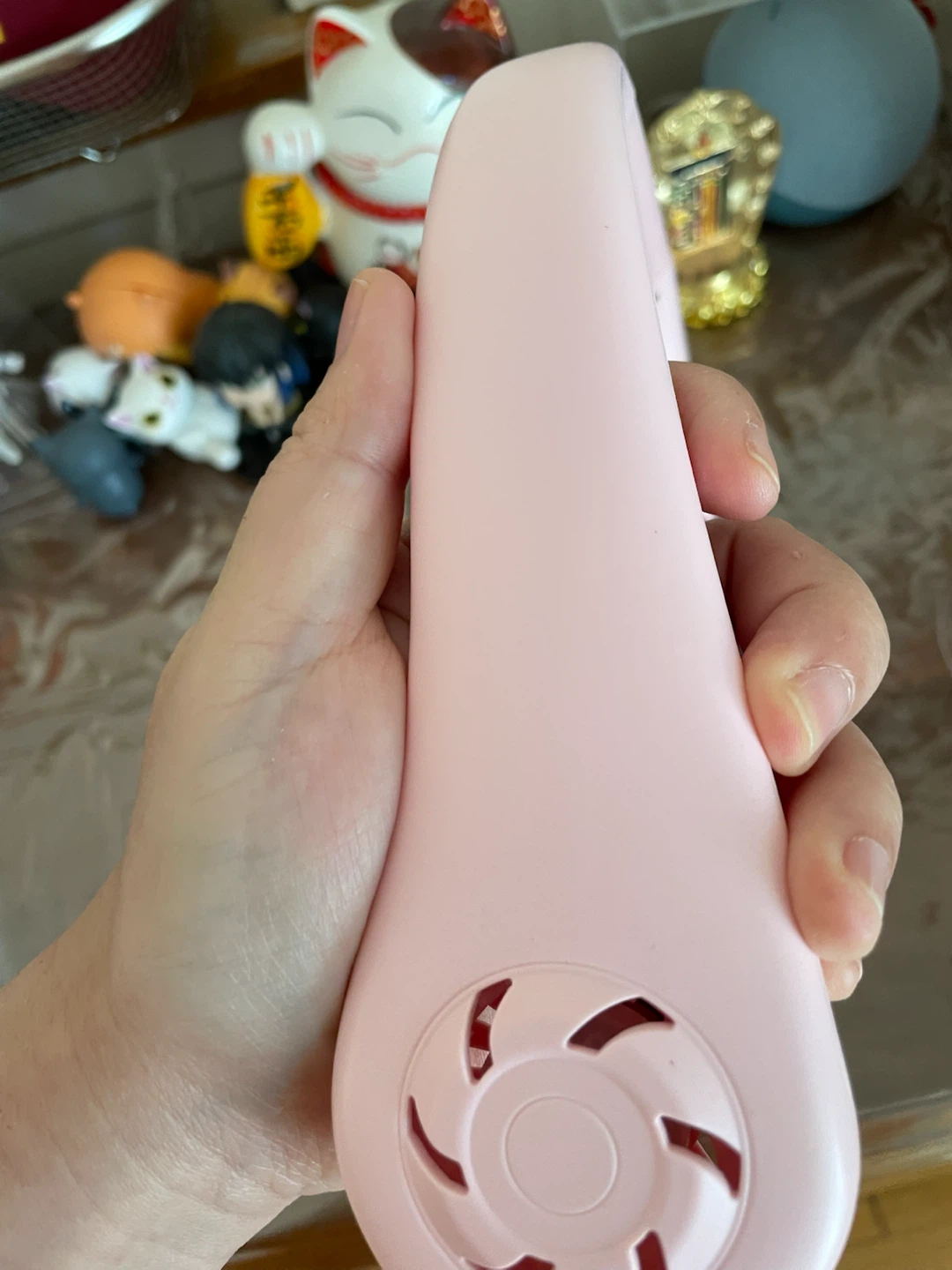 Pink Neck Fan with USB Charging Cable - photo 3