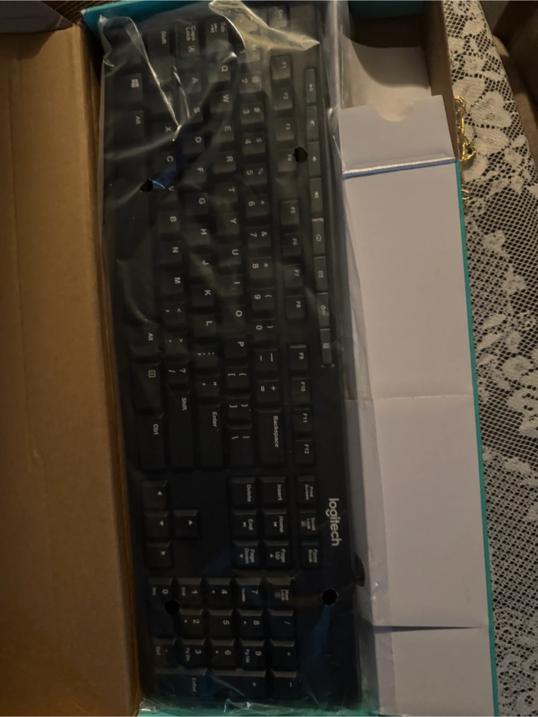 Logitech MK200 Media Keyboard