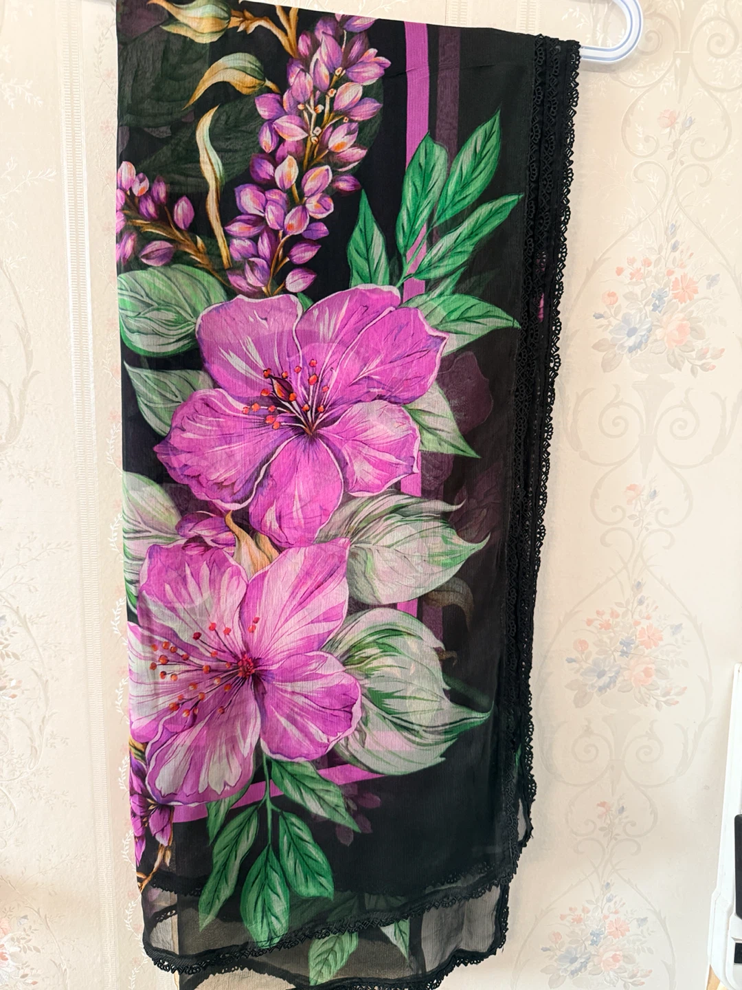 Black Floral Print Kurti with Pink Flowers - photo 3