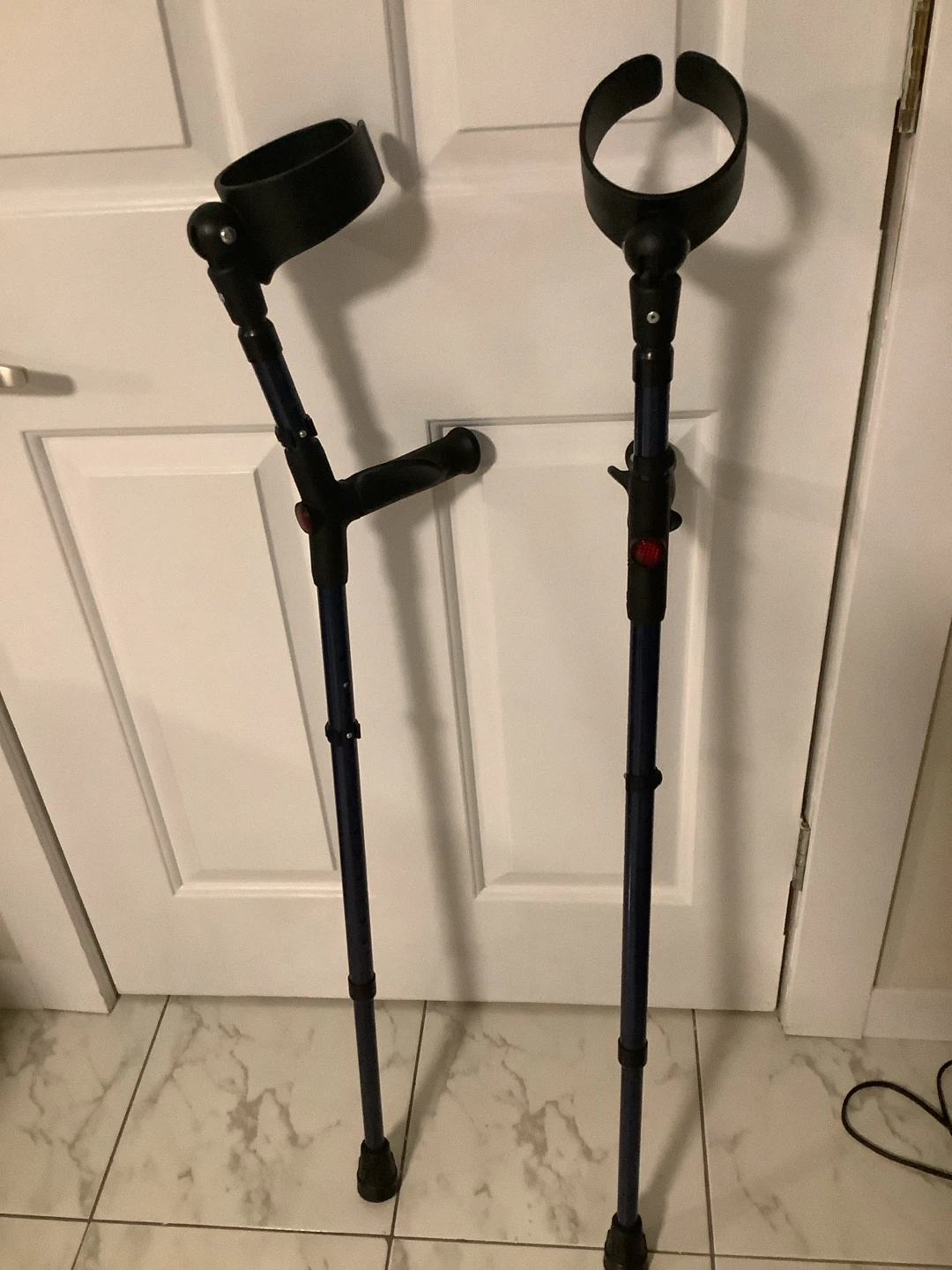 Ossenberg Forearm Crutches (Pair)