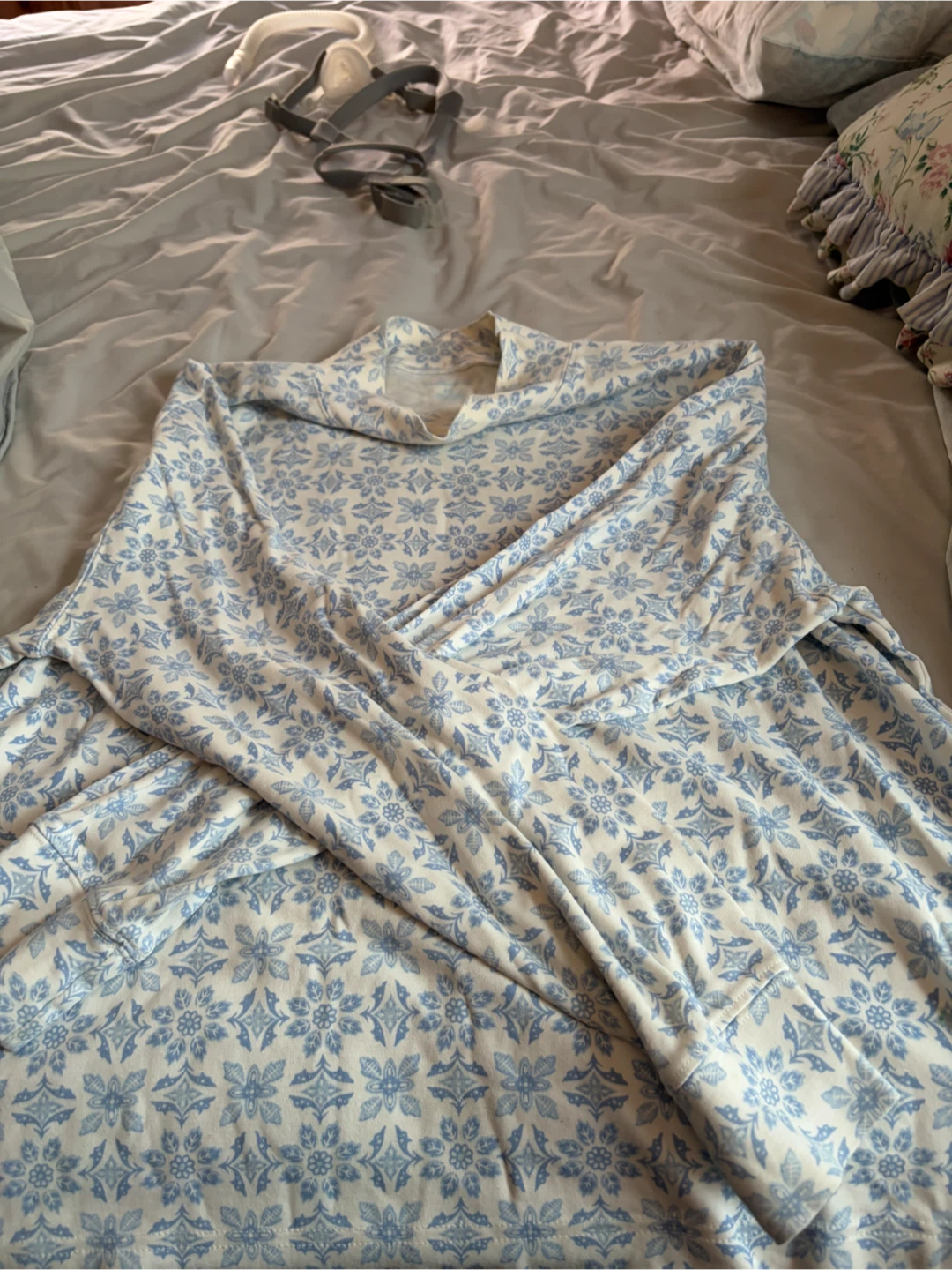 Lands' End Long Sleeve Top - Blue Floral Pattern