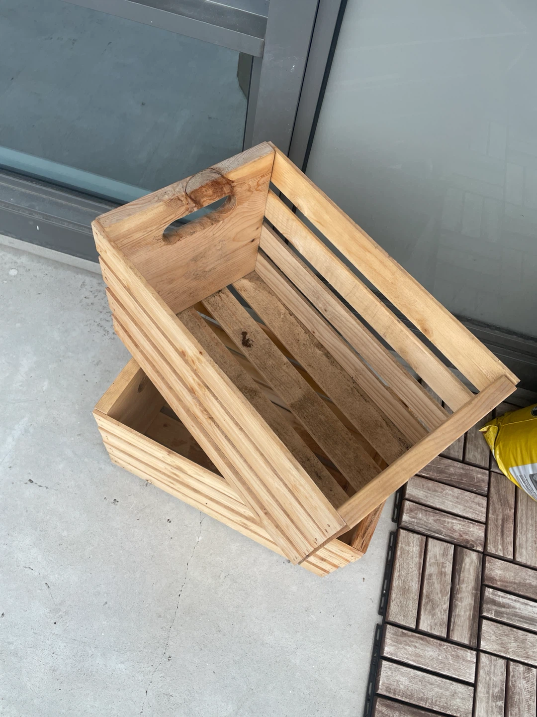 🏡 Moving Out Sale – Wooden Planter Crates 🌿 - photo 3