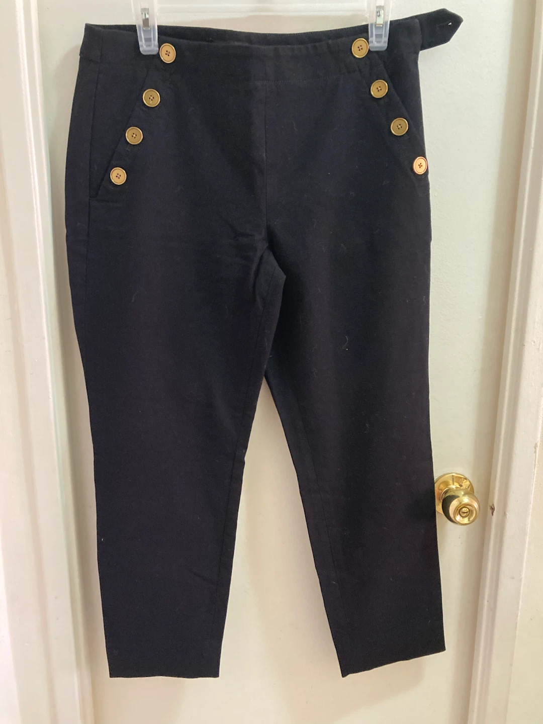 Banana Republic Capris (Size Petite 10)
