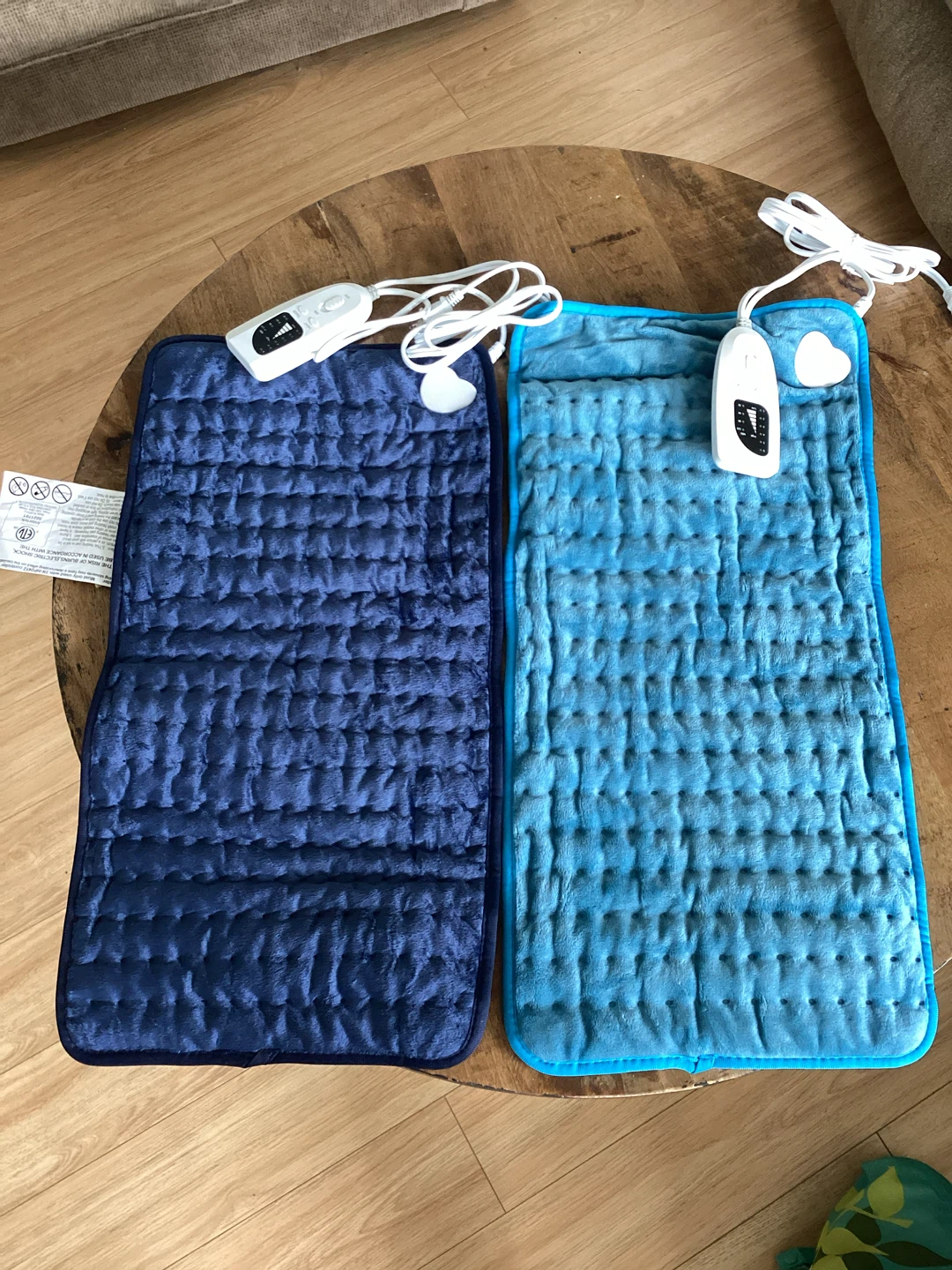 Electric rectangular Heating Pads for aches & pains