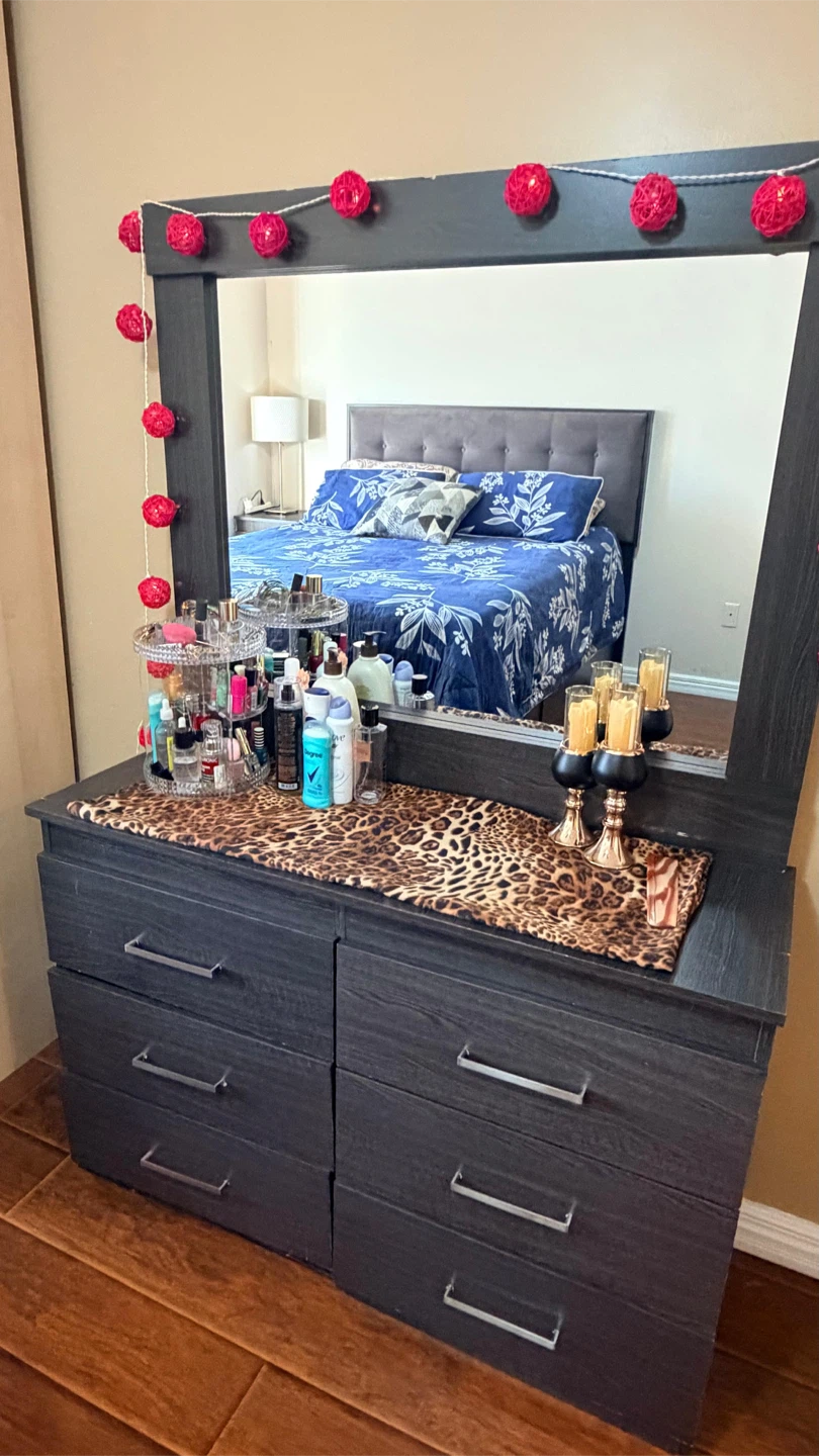 Queen size Bed - photo 2