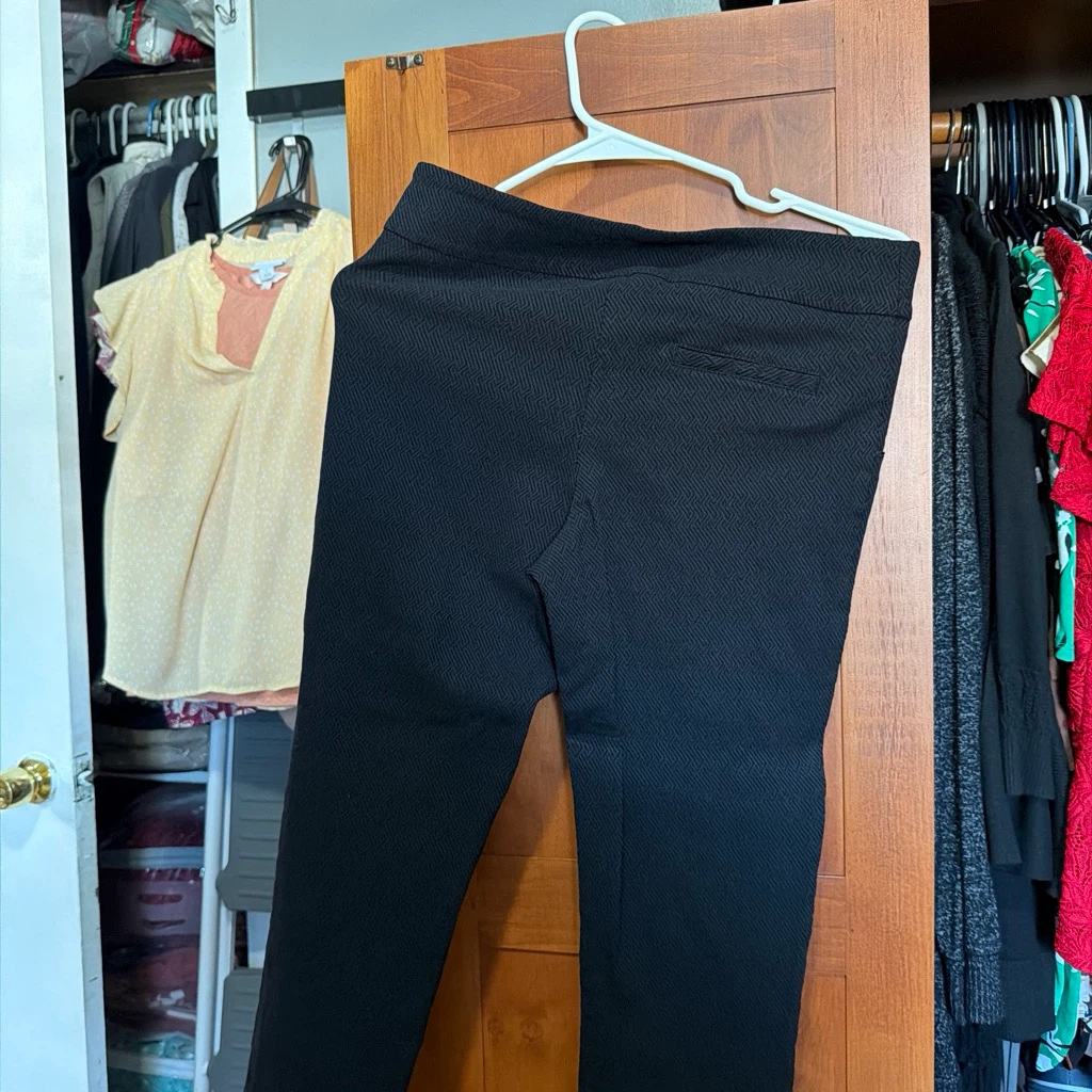 Erica Taylor Black Textured Pants - photo 2