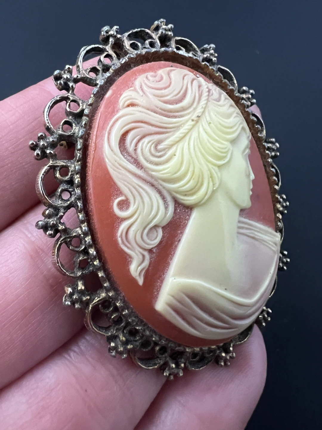 Vintage Cameo Brooch/Pendant - photo 4