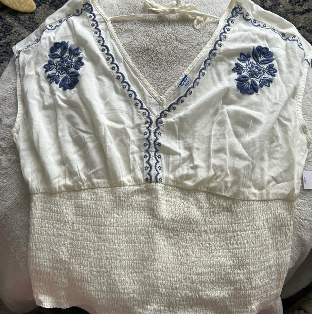 Old Navy Women's Embroidered Smocked Top - Size L