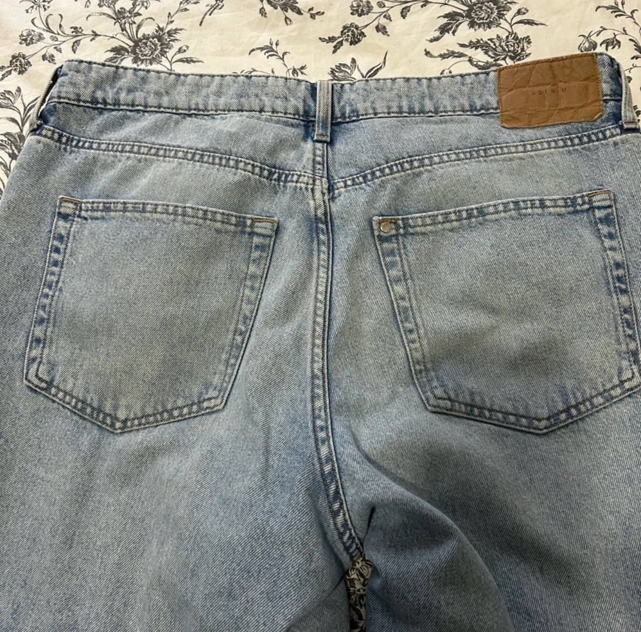 H&M Baggy Low Waist Jeans - photo 3