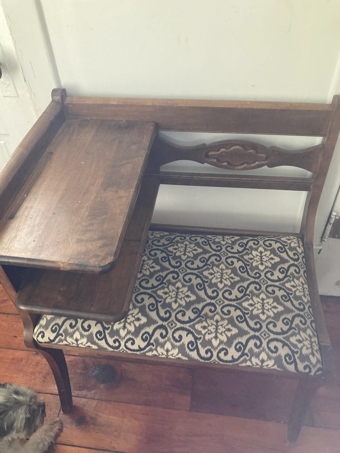 Antique Wooden Seat - photo 4