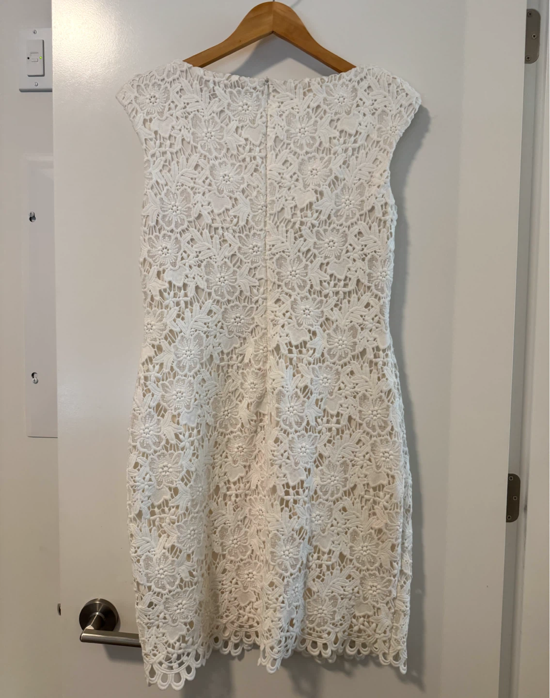 Lauren Ralph Lauren White Floral Lace Dress Size 10 - photo 2