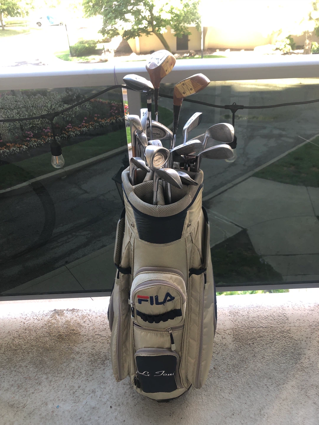 Golf clubs