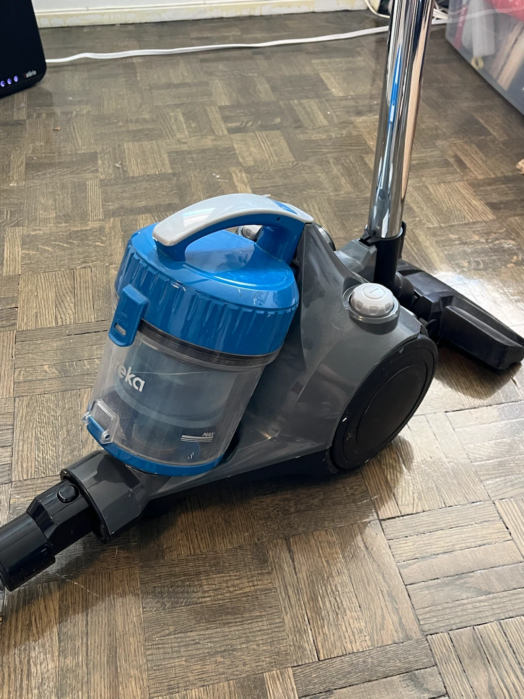 Eureka Vacuum Cleaner