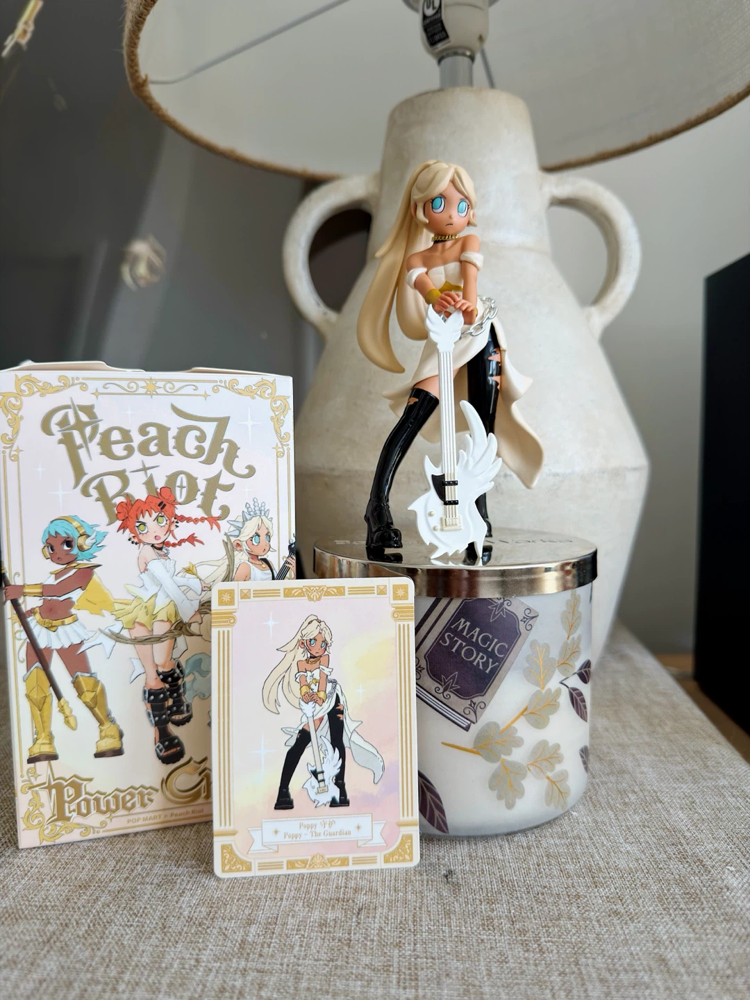 POP MART Peach Riot Poppy The Guardian Figure
