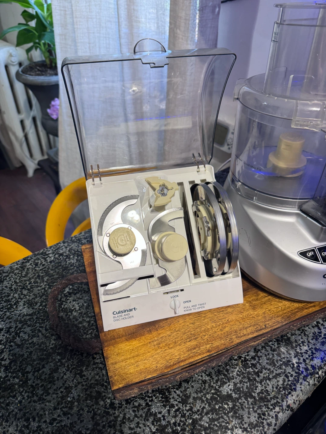 Cuisinart Food Processor and Disc Holder