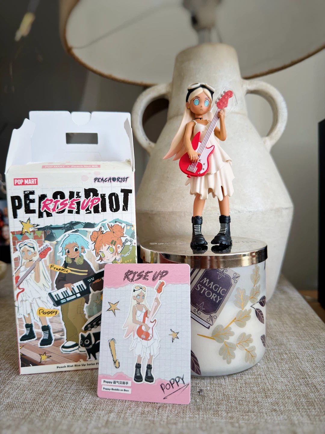Pop Mart x Peach Riot Rise Up Poppy Figure