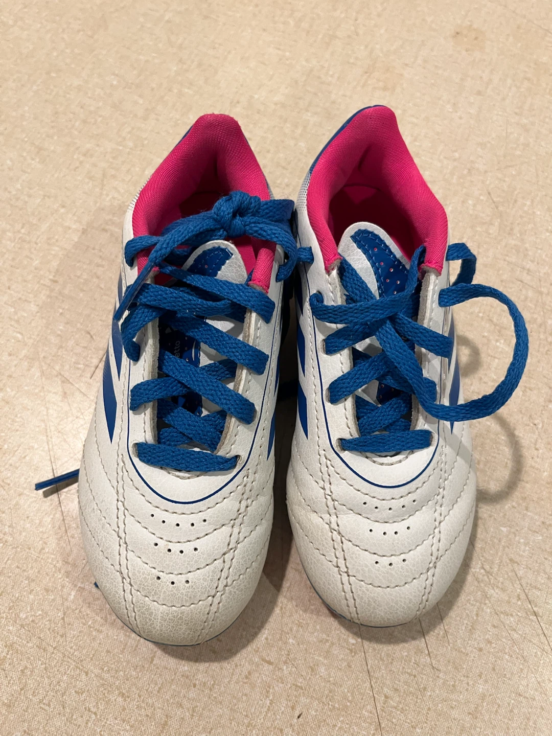 Adidas Soccer Cleats 10k - photo 2
