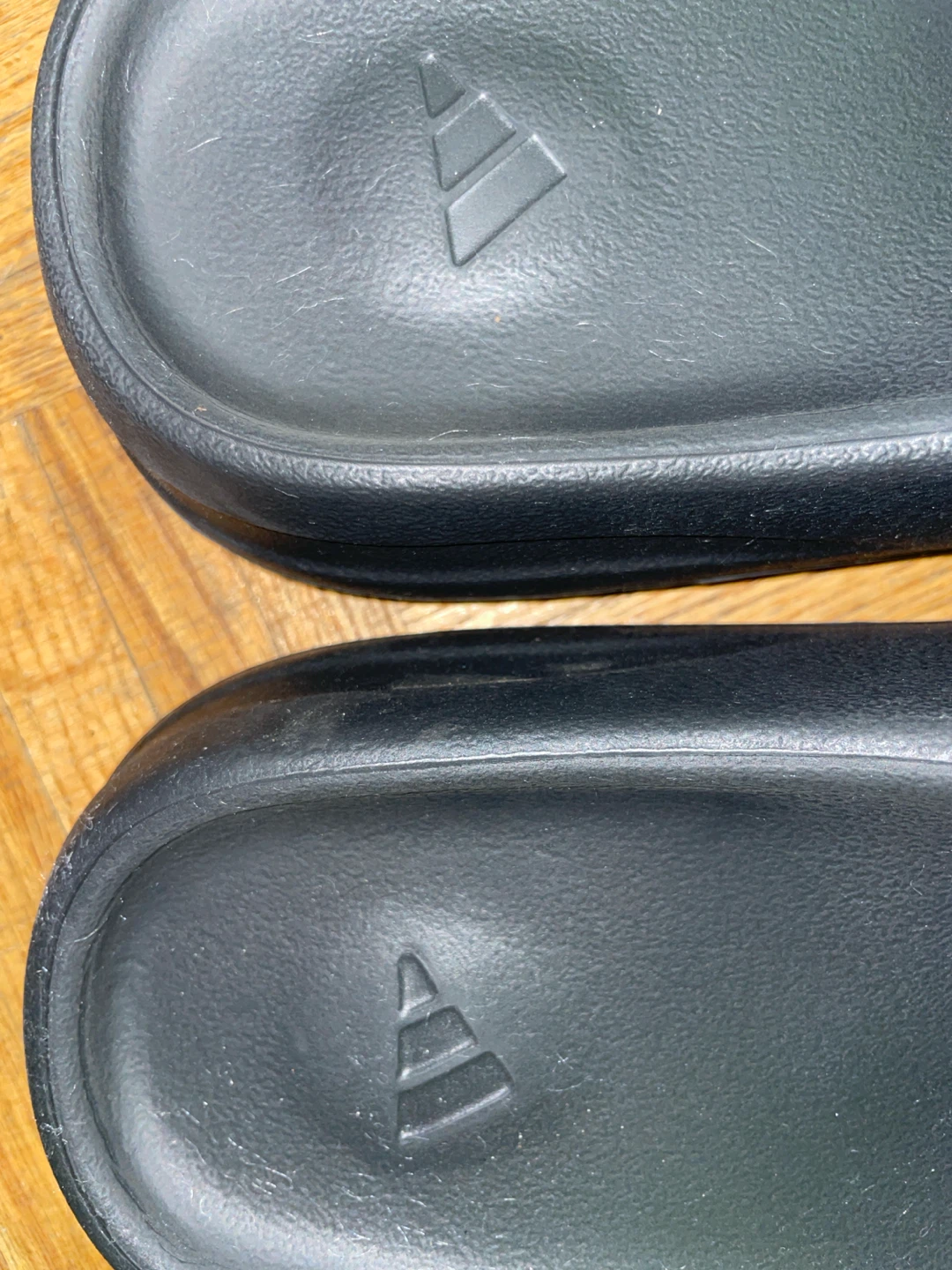 Yeezy Slides - photo 2