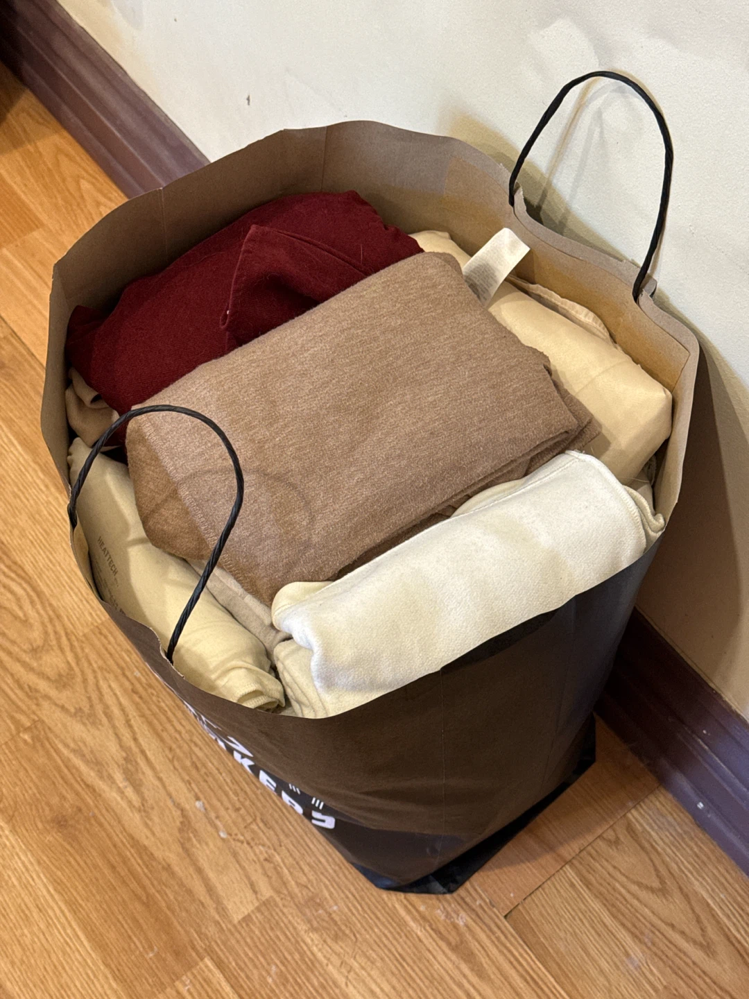 free women clothes