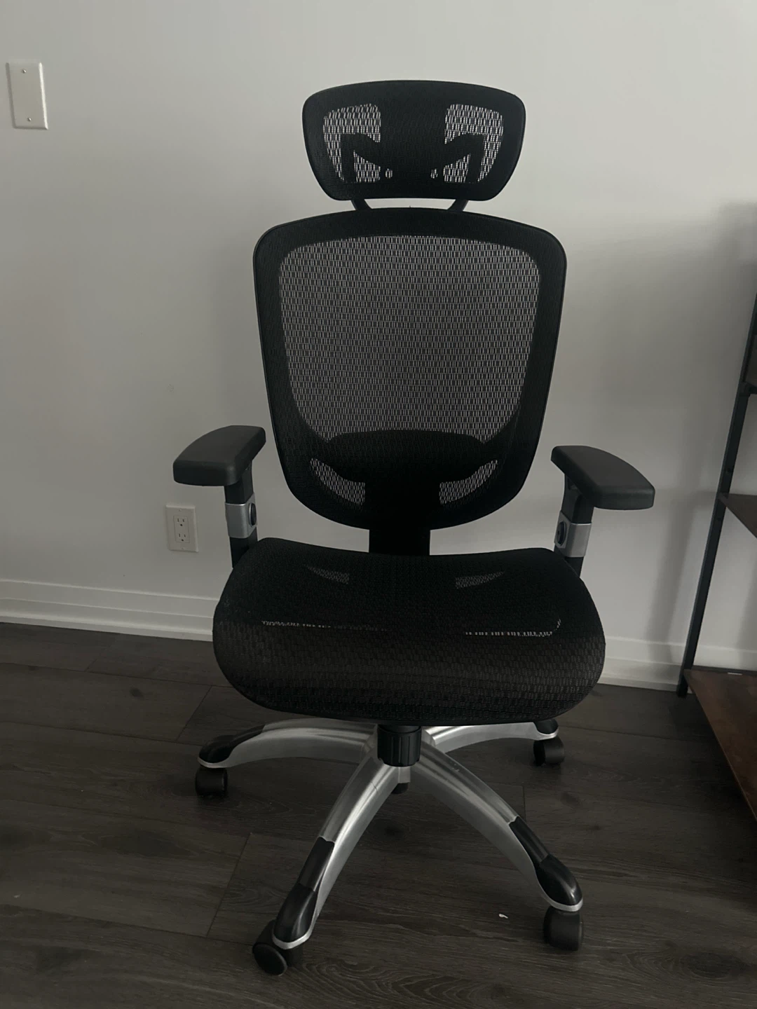 Ergonomic Mesh Office Chair