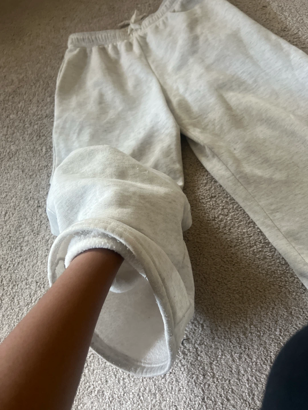 URGENT SALE 6$ Wide Leg Sweatpants - photo 3