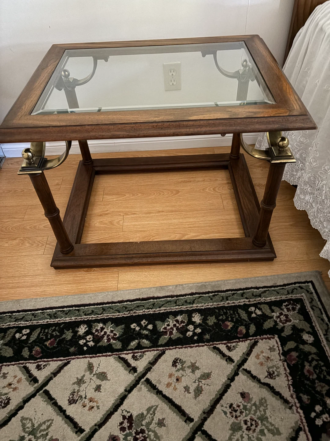 Wooden side tables with glass top - photo 2