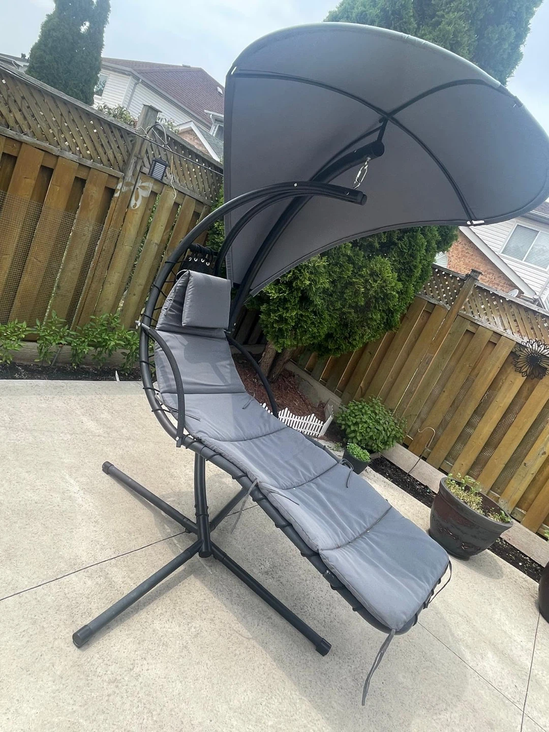 Hanging Sun Lounger