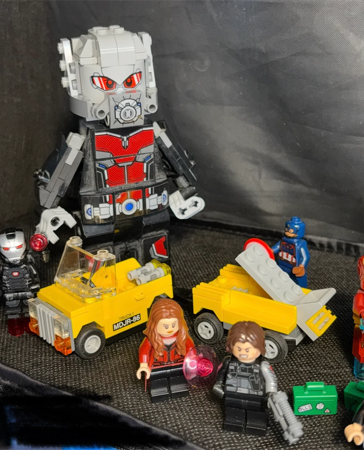 LEGO Marvel - Ant Man from Super Heroes #76051, "Airport Battle” - photo 4