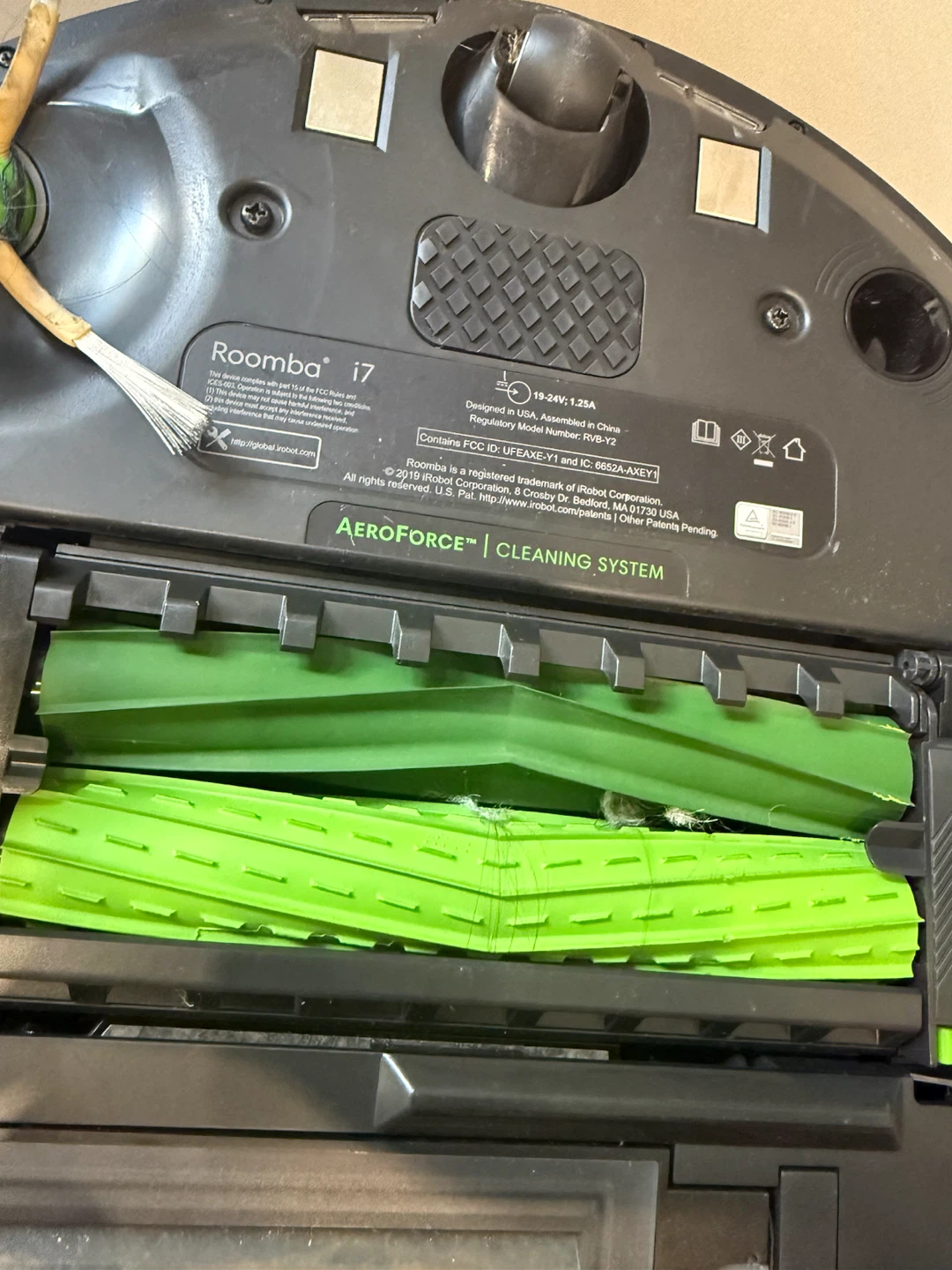 iRobot Roomba i7 Robot Vacuum - photo 2
