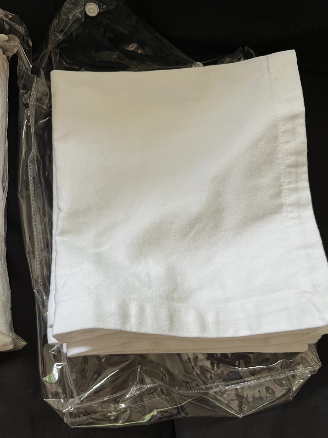 Set of 10 Hotel Collection Dinner Napkins - photo 3