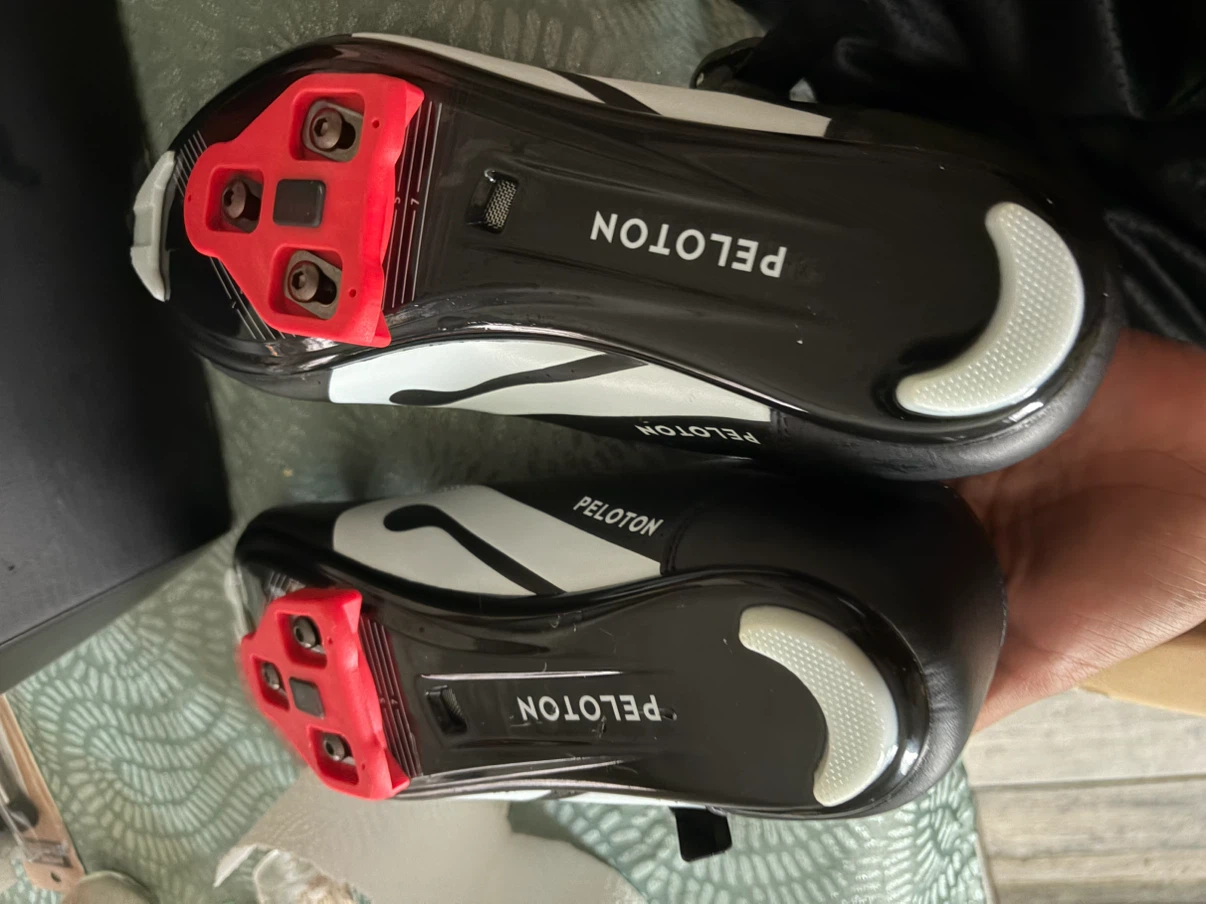 Peloton Cycling Shoes - photo 4