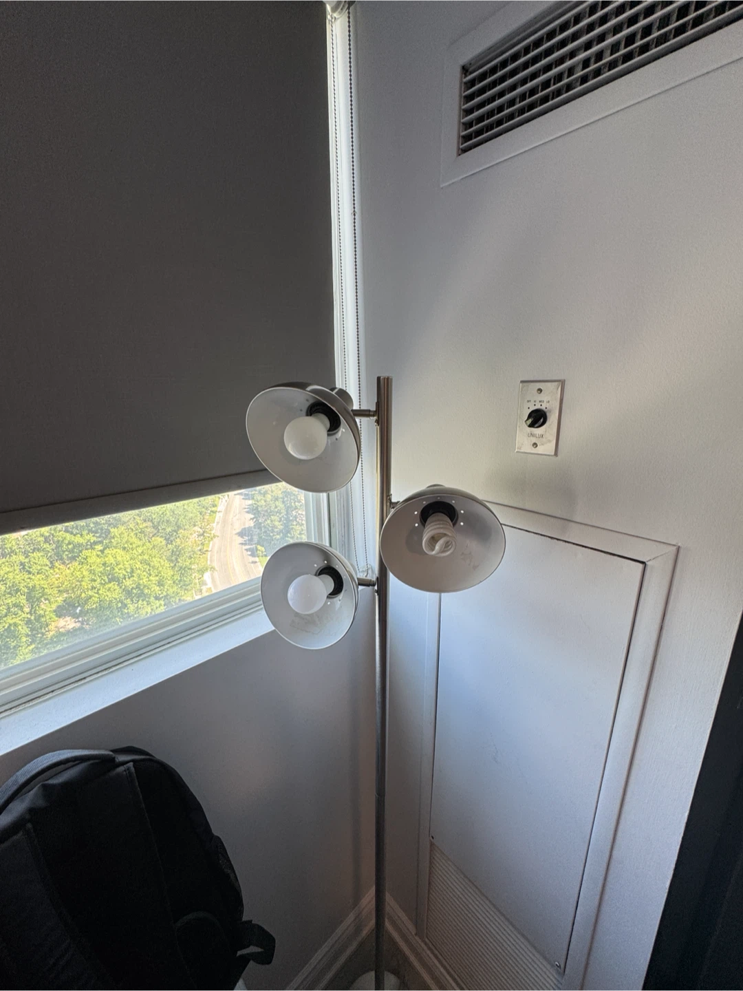 Modern 3-Head Floor Lamp
