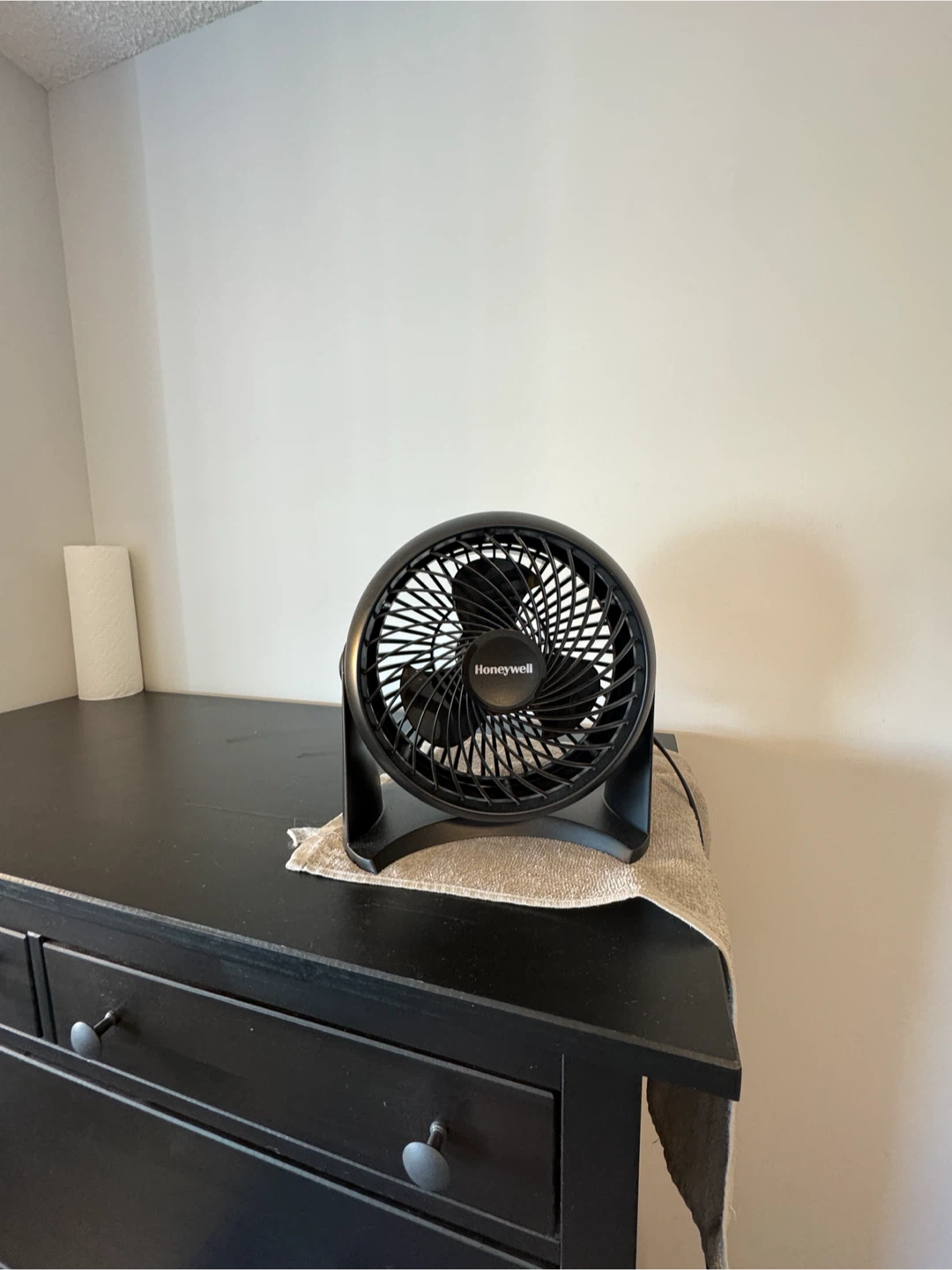Honeywell Black Tabletop Fan