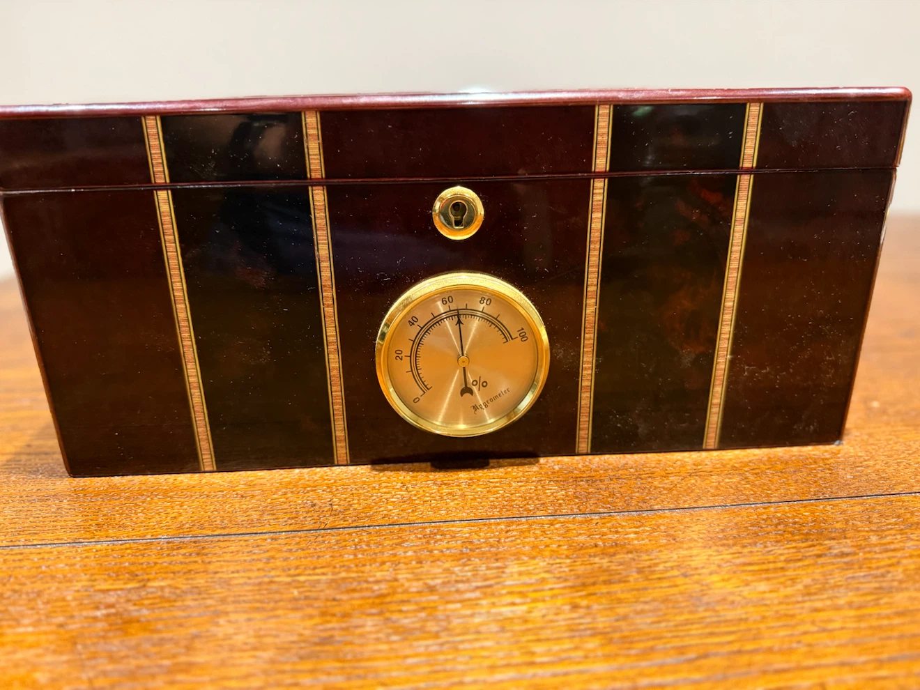 Wooden Humidor Box with Hygrometer & Lock