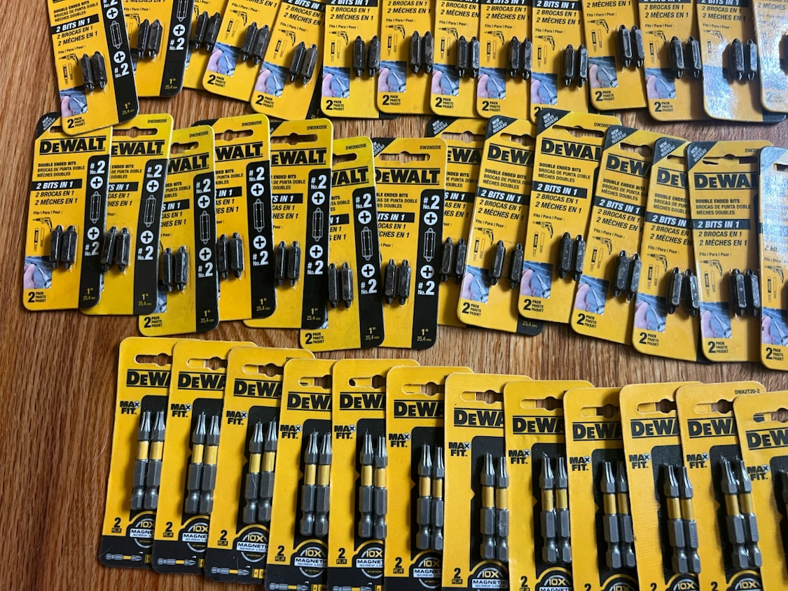 DeWalt and Irwin Screwdriver Bit Set - photo 2