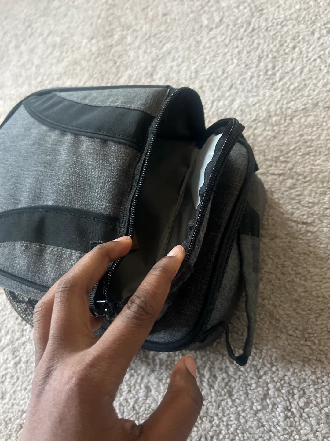 Grey Insulated Lunch Bag - photo 5