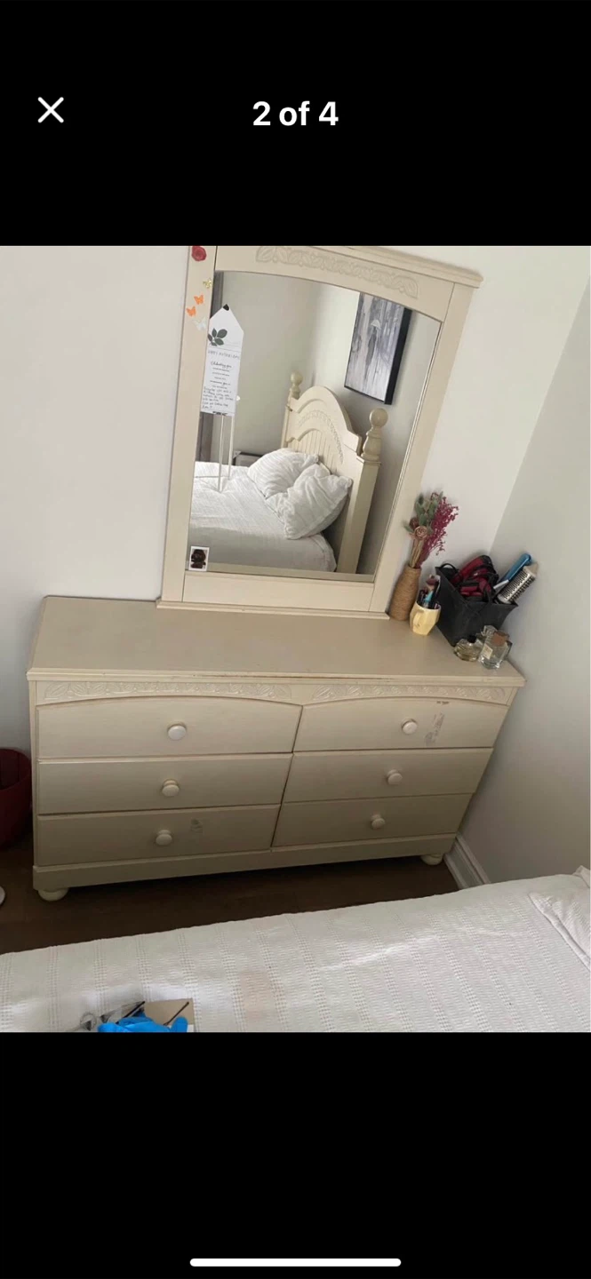 Bed frame& dresser, mirror - photo 2