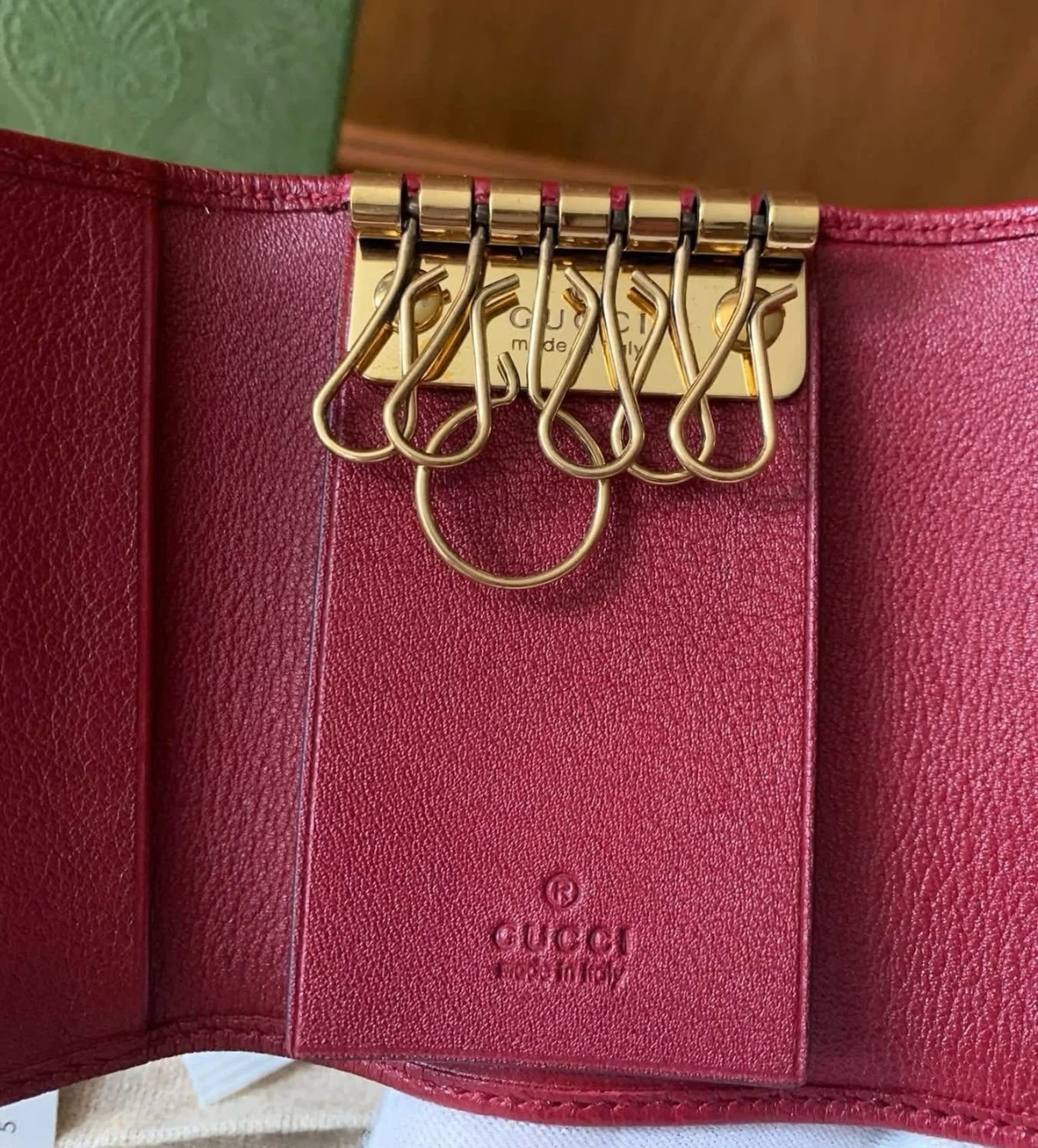 Gucci Red Leather Key Holder - photo 4